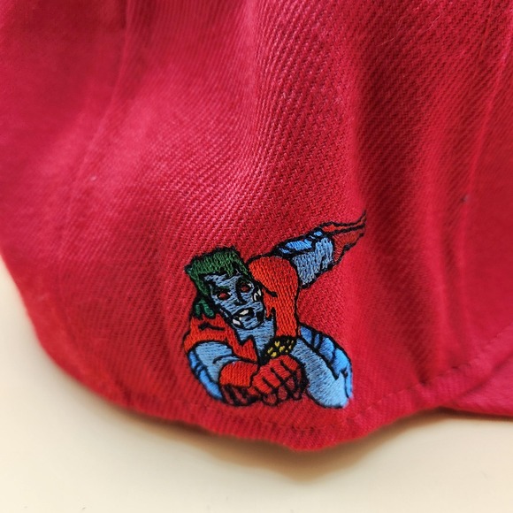 Captain Planet Hat Cap Fitted‎ Mens 7 Red Cartoon Embroidered Headgear Classics - Picture 4 of 9